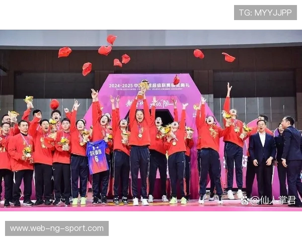 最新体育赛事精彩回顾各大比赛比分分析与亮点汇总