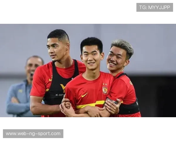 飞盘战术解析：广州飞盘队如何实现中路突破的秘密与技巧