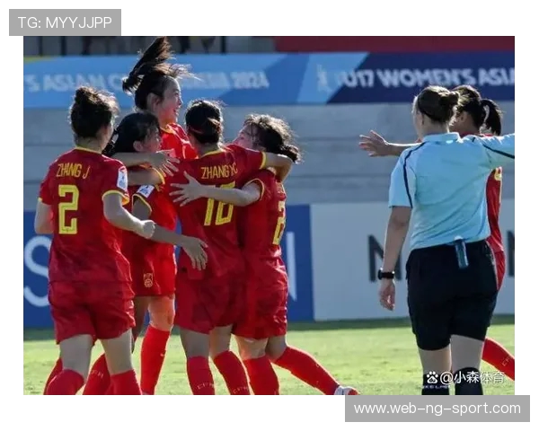 中国女足迎战意大利女足全力争胜展现实力与风采