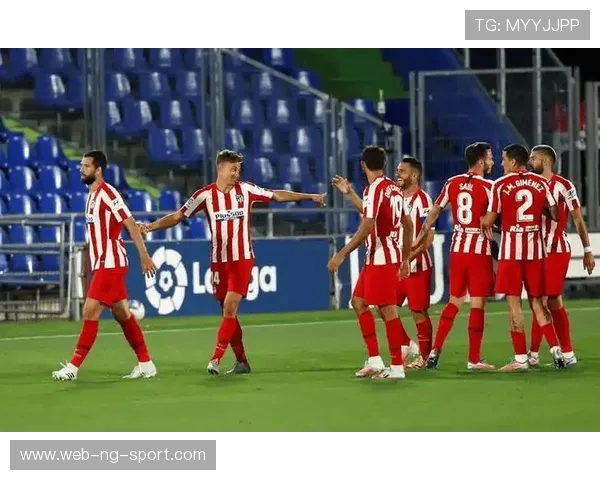 奈梅亨与海尔蒙特的精彩对决揭示了足球战术与团队合作的重要性